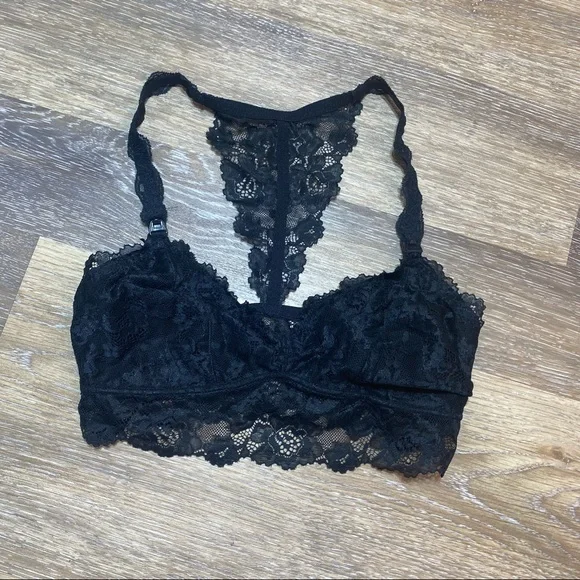 GILLIGAN & O.MALLEY BRALETTE, RACERBACK, BLACK LACE - Picture 5 of 6